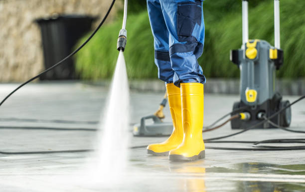Best Pressure Washing Siding  in Staic, CA